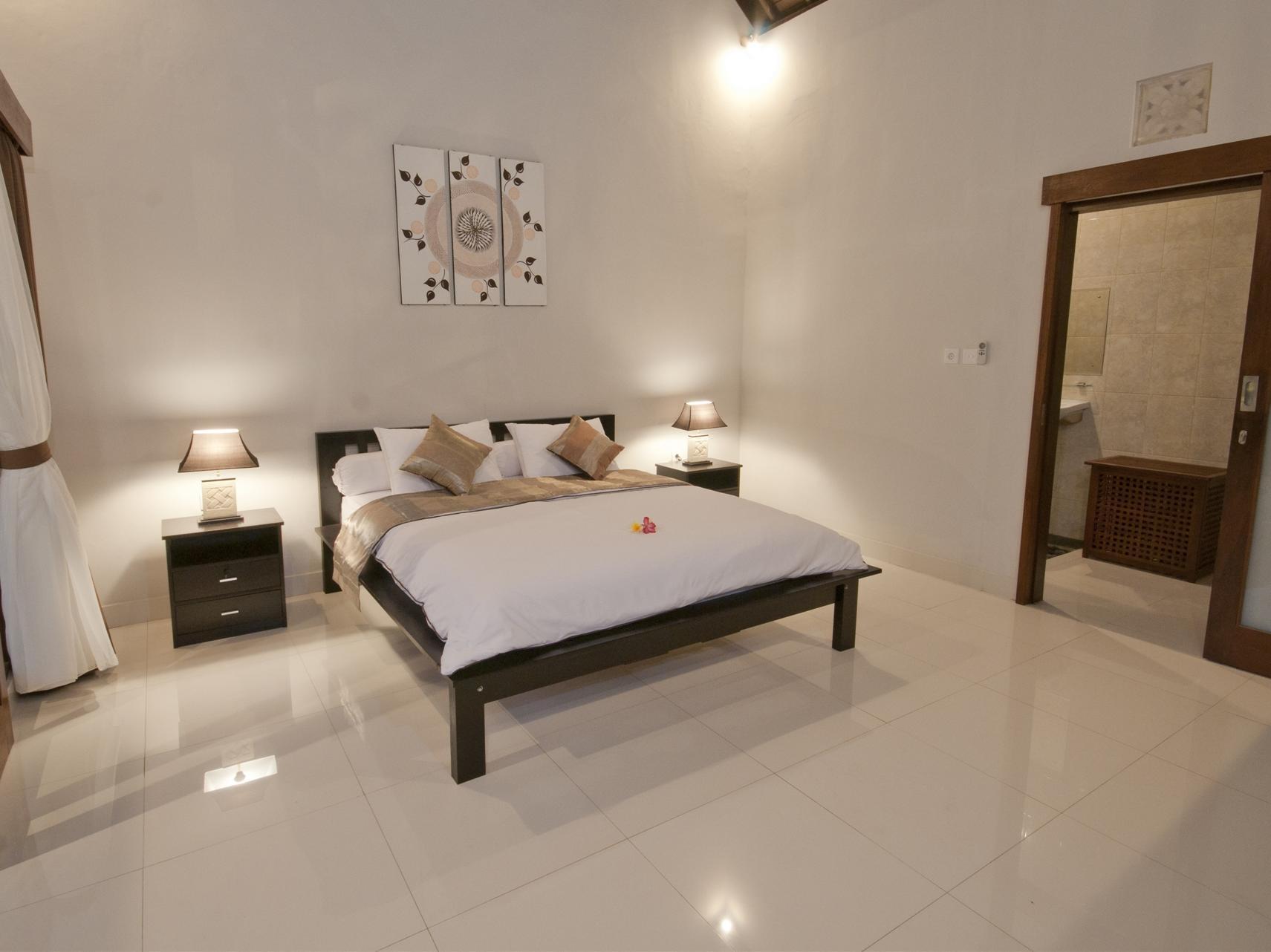 มัทรา บาหลี เกสท์เฮาส์ Hotel ชังกู ภายนอก รูปภาพ